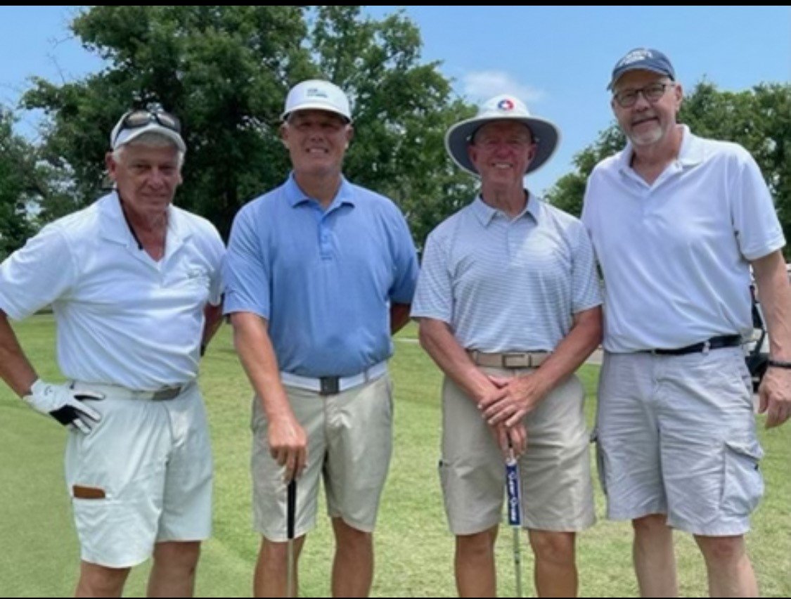 The winning team included Pepper Aasgaard, John Tomberlin, Shell Boudreaux and Joey Zagorski.